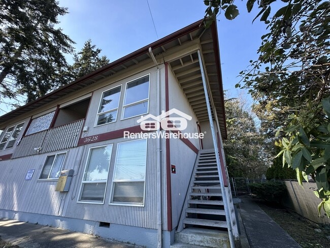 Building Photo - 3628 S Alaska St