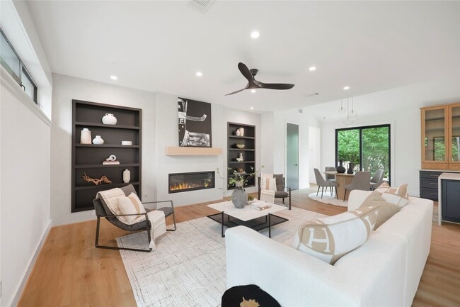 Photo - 5510 Harvest Oak Landing Dr
