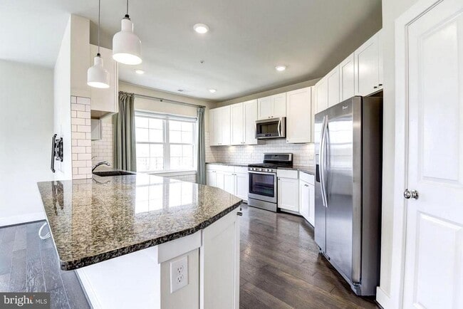 Photo - 9523 Bastille St Unit 1-404