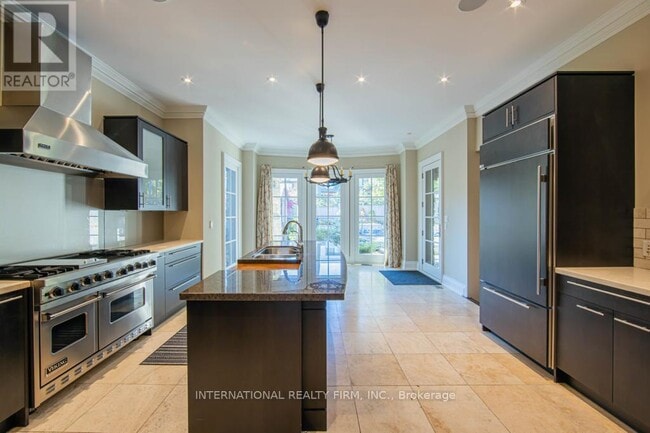 Photo - 76 De Vere Gardens