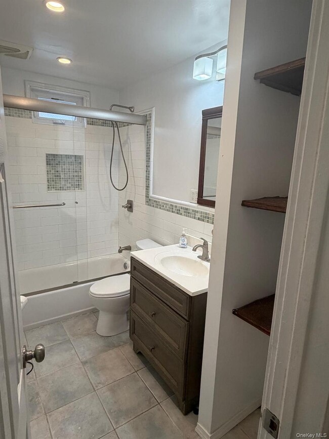 Photo - 37 Courter Ave
