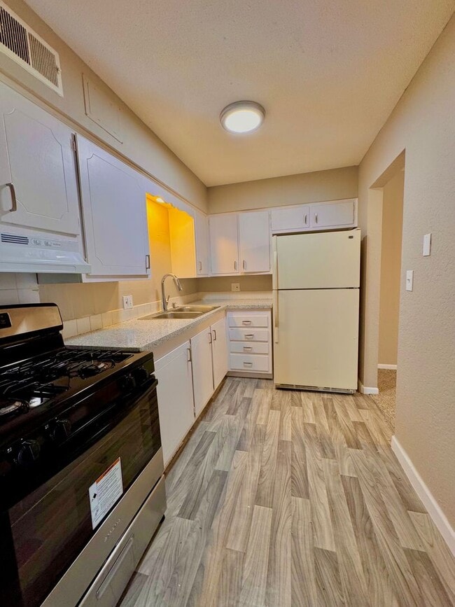 Photo - Normandy Apartments