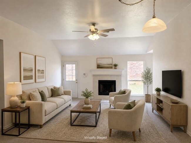 Photo - 2425 Cherry Ln