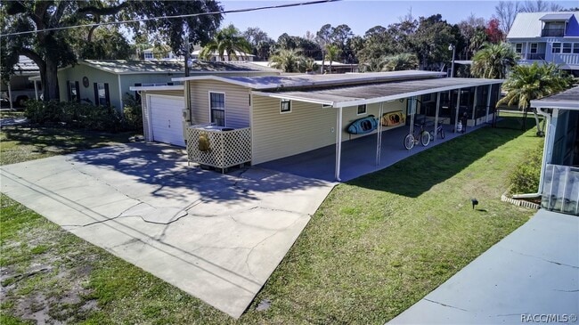 Building Photo - 2676 N Comanche Point