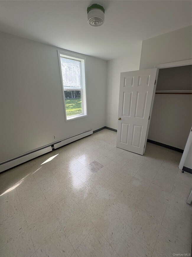 Photo - 11 Fallkill Ave
