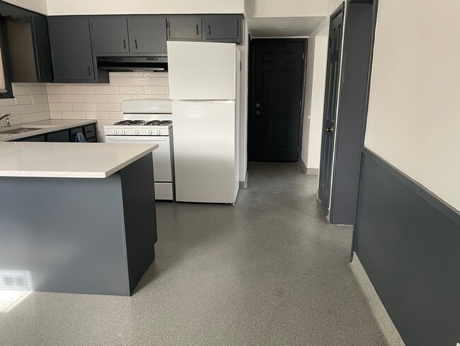 Photo - 1540 S 59th Ct Unit B-South