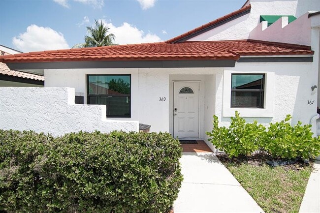 Building Photo - 369 NW 36th Ave Rental