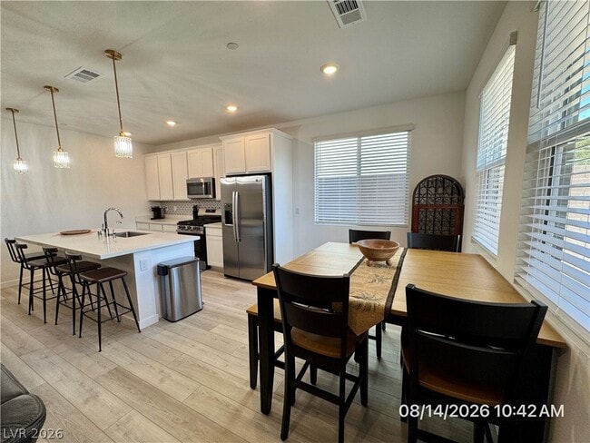 1742 Strada Nathan