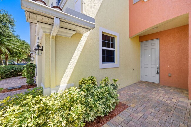 Photo - Matera 4381-506 Unit 4381-506 Lazio Way