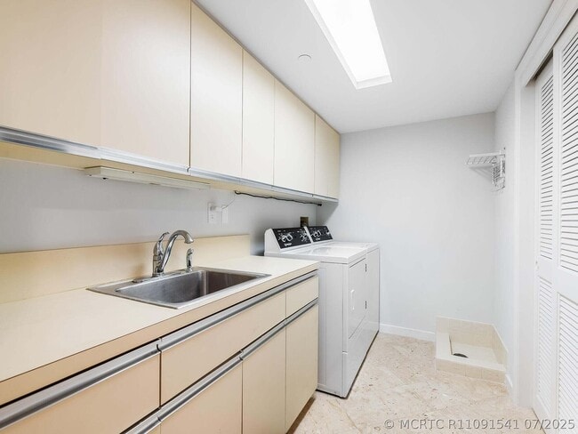 2727 S Ocean Blvd Unit 1406