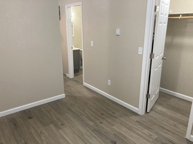 Photo - 4193 Sunset Dr Unit 4193 Sunset Dr Apt 4
