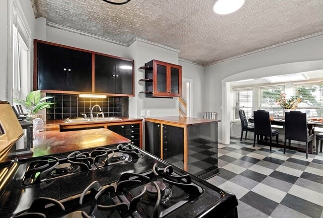 Photo - 80 Irving St Unit 2