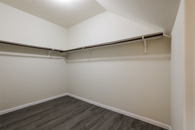 Building Photo - 12350 Roy Mix Bohn Lane