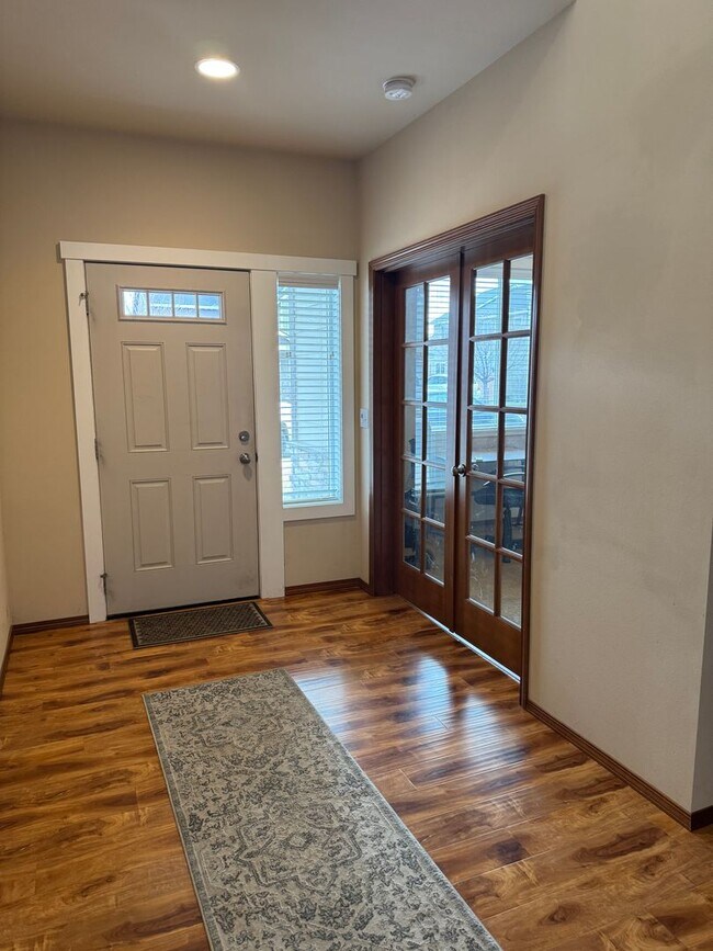 Photo - Spacious Vista View Home for Lease