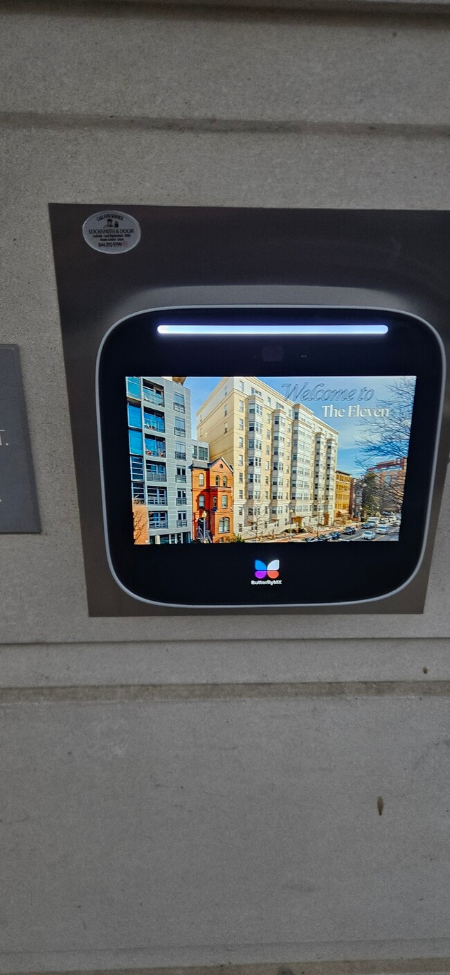 Photo - 1111 11th St NW Unidad 702