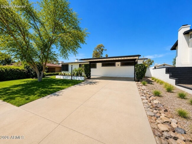 Building Photo - 2355 E Alameda Dr