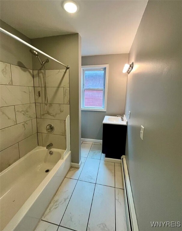 Photo - 402 W Ferry St