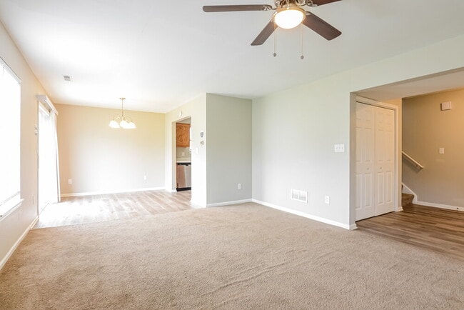 Photo - 4261 Village Bend Dr