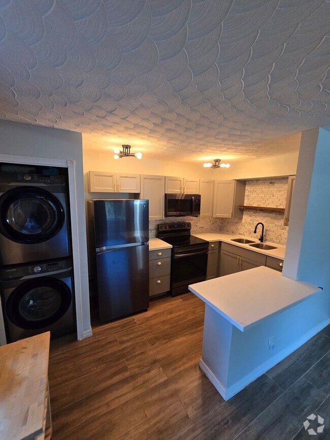 Building Photo - 1516 NW 7th Ave Unit N1516 #2 Rental