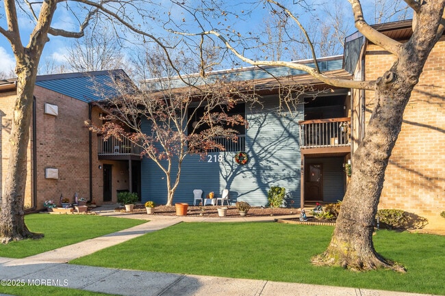 Photo - 218 Medford Ct