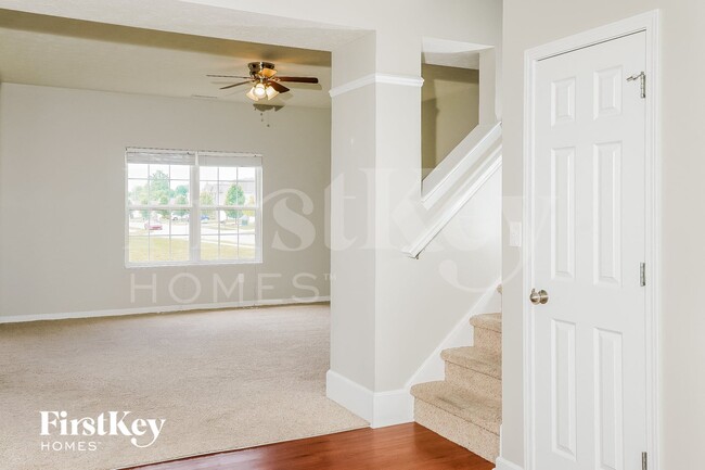 Photo - 3481 Enclave Crossing
