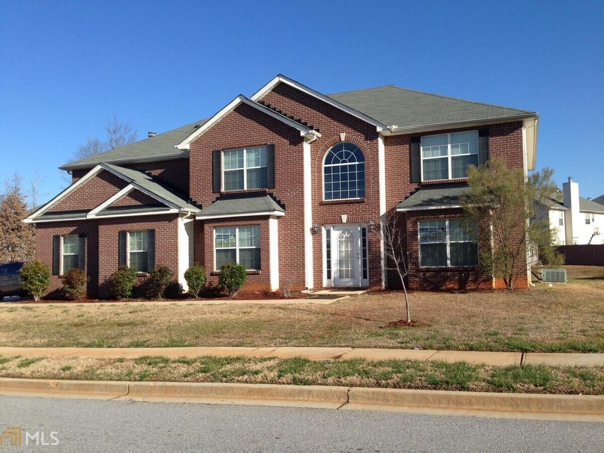 Photo - 3682 Fremont Dr