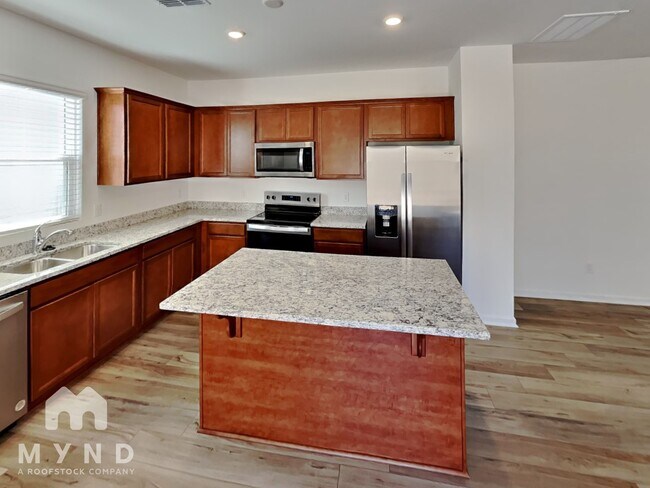 Photo - 5010 Sunbriar Drive