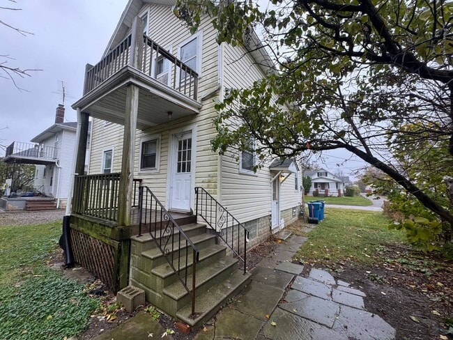 Photo - Charming 4-Bedroom Property in Prime Locat...