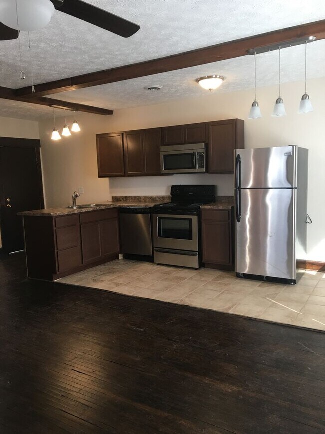 Photo - 1500 S. Walnut St. #4