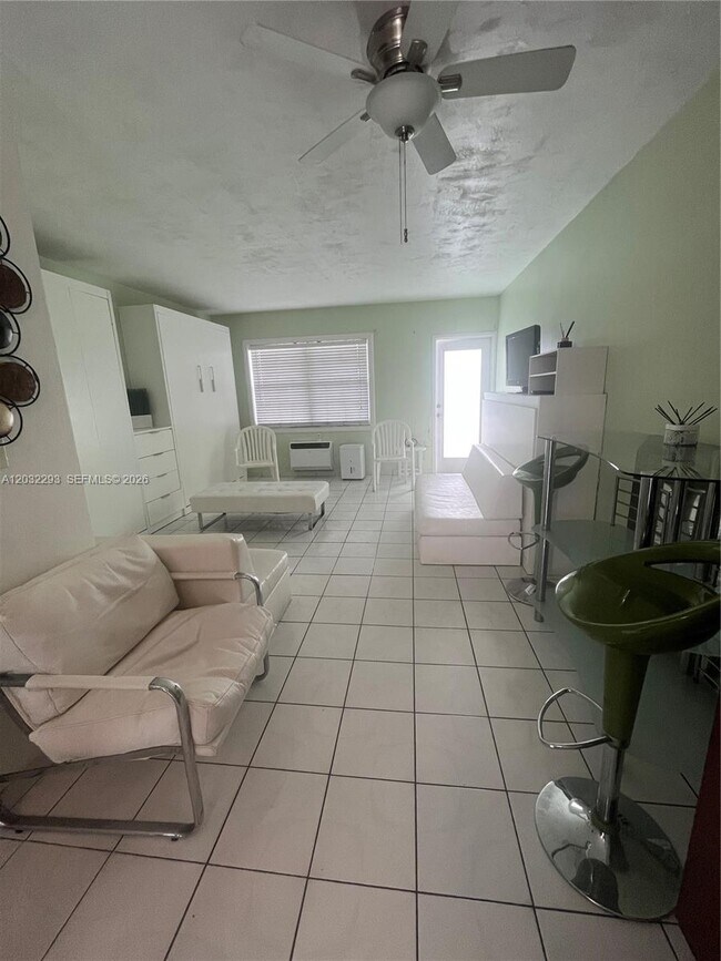 Photo - 851 Meridian Ave Unit 44