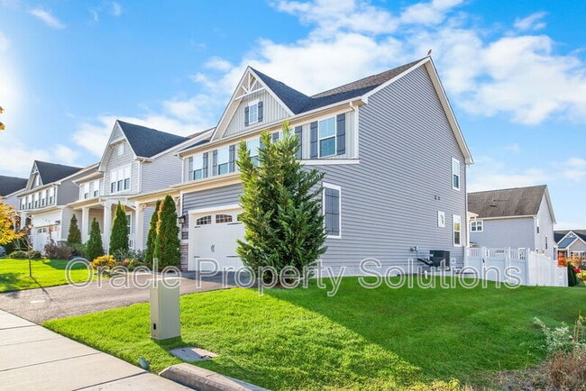 Photo - 2305 Wadlow Ln