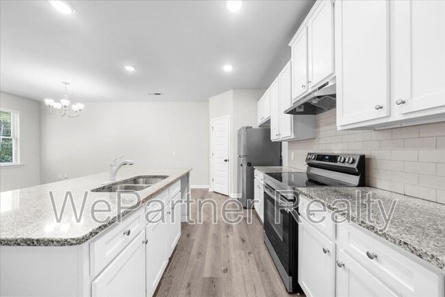 Photo - 104 Vickery Ln