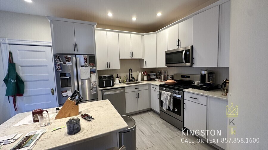 Photo - 10 Park St Unit 1R