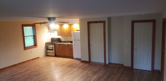 Photo - 237 Lake Rd Unit Studio