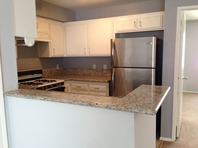 Photo - 11244 Morrison St Unit 2