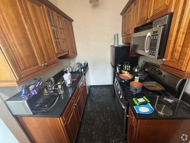 Building Photo - 362 Commonwealth Ave Unit 4G Rental
