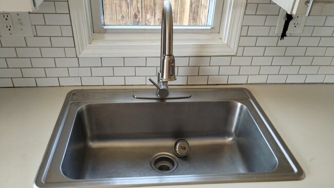 Photo - 1225 S Cedar Ave