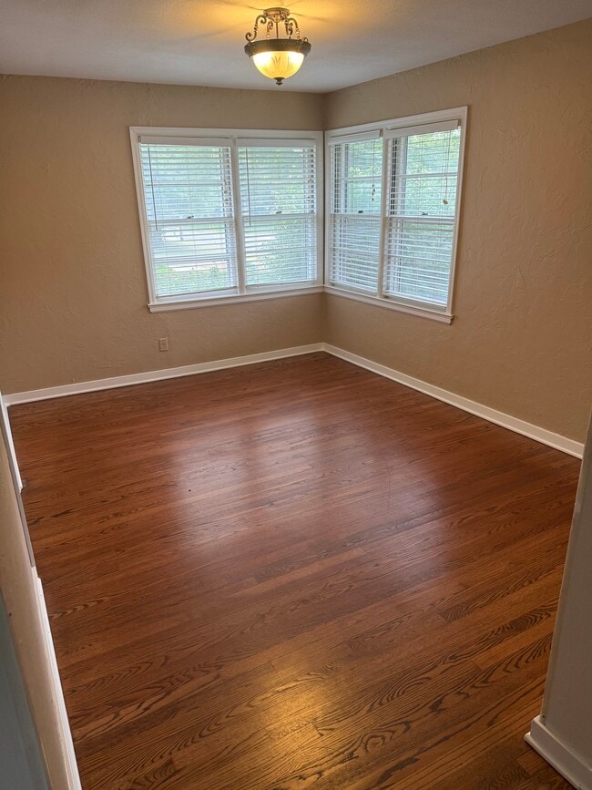 Photo - 1014 N Yale Ave