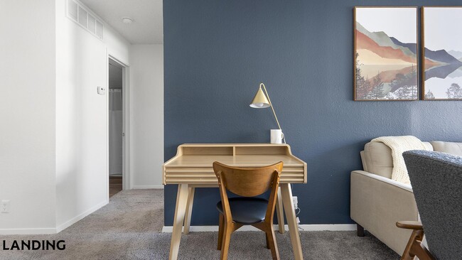 Photo - 1071 Clayton Ln Unit M1323