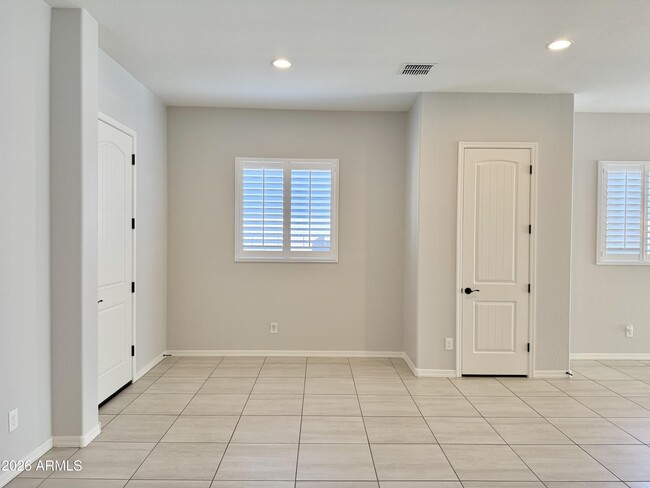 Photo - 337 W Glacier Bay Dr