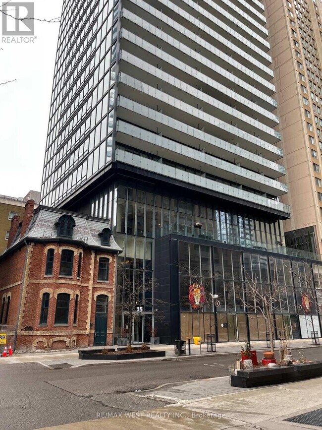 Photo - 15 Grenville St Unit 1106