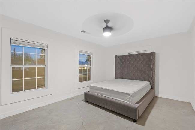 Photo - 3714 Eagle St