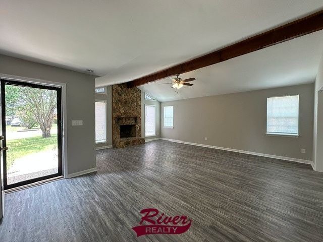 Photo - 2604 Carrington Dr