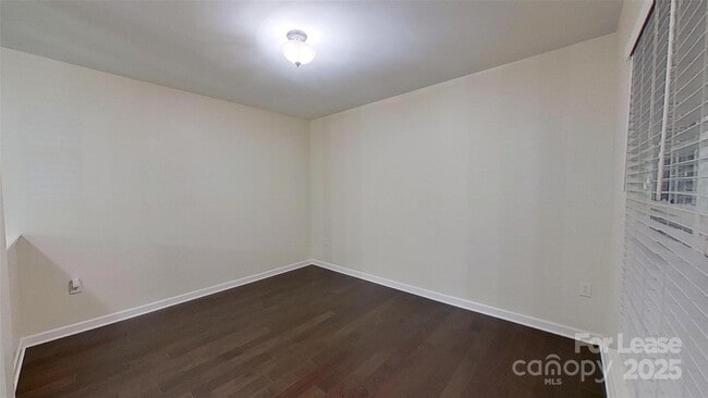 Photo - 3009 Semmes Ln