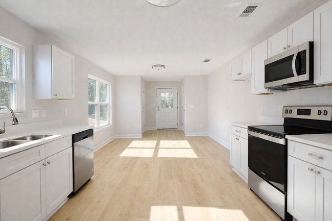 Photo - 5654 Falcon Way