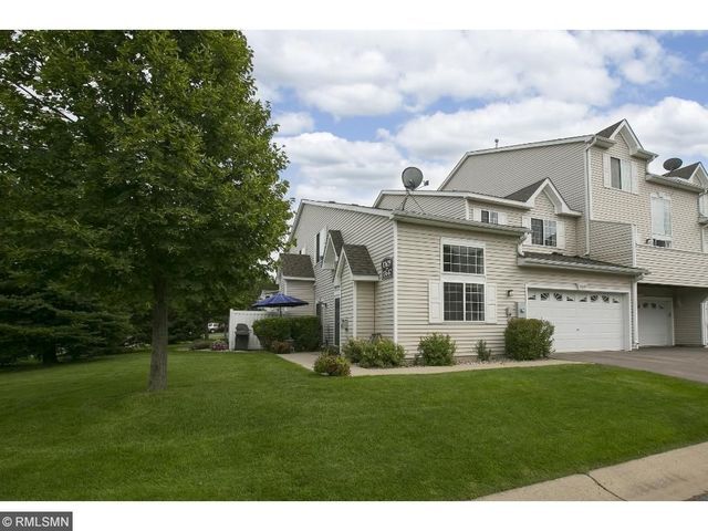 Building Photo - 17647 Hackberry Ct Rental