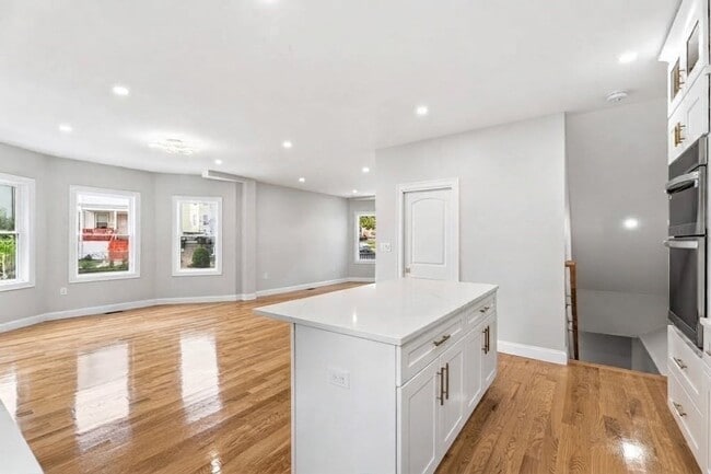 55 Wyoming Ave