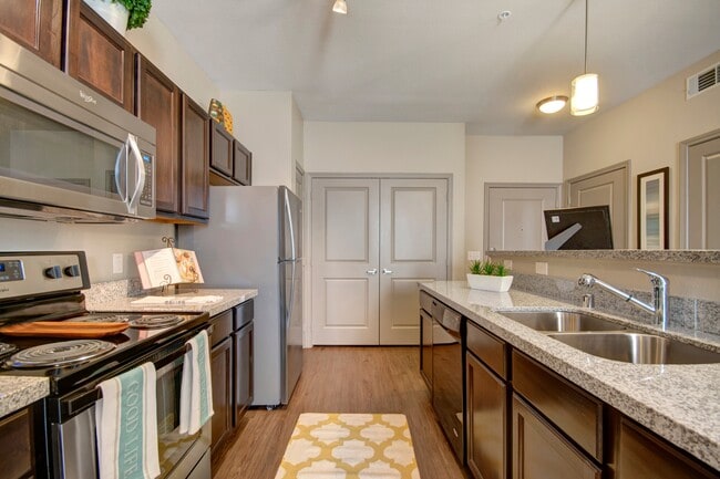 Photo - Creekside South