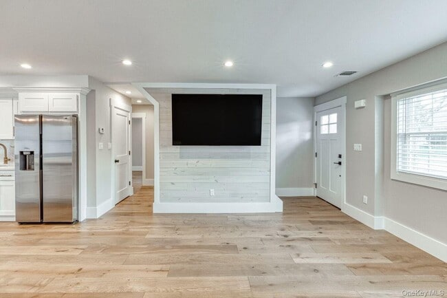 Photo - 2327 Volante Pl