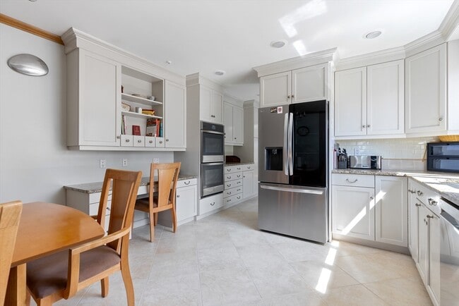 Photo - 10 Stonewood Dr